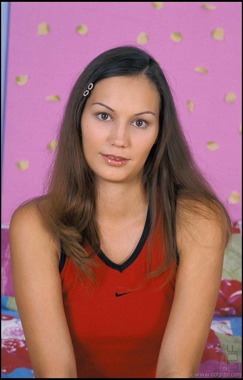 Эви, 40